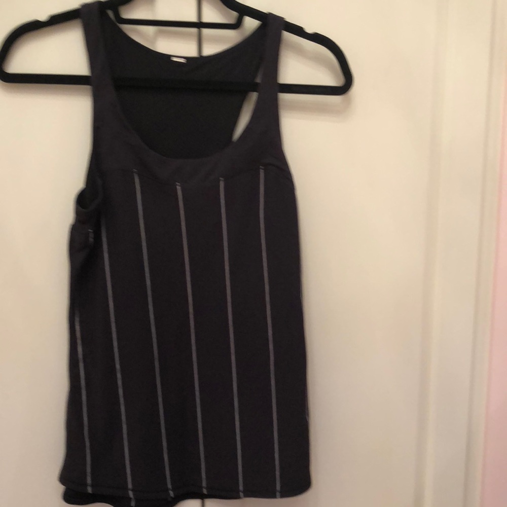 Fitted tank lulu